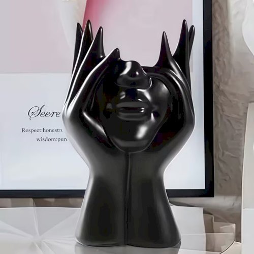 1pcs Creative Human Body Art Makeup Brush Holder – Decorative Pen Cup & Cosmetic Storage Organizer